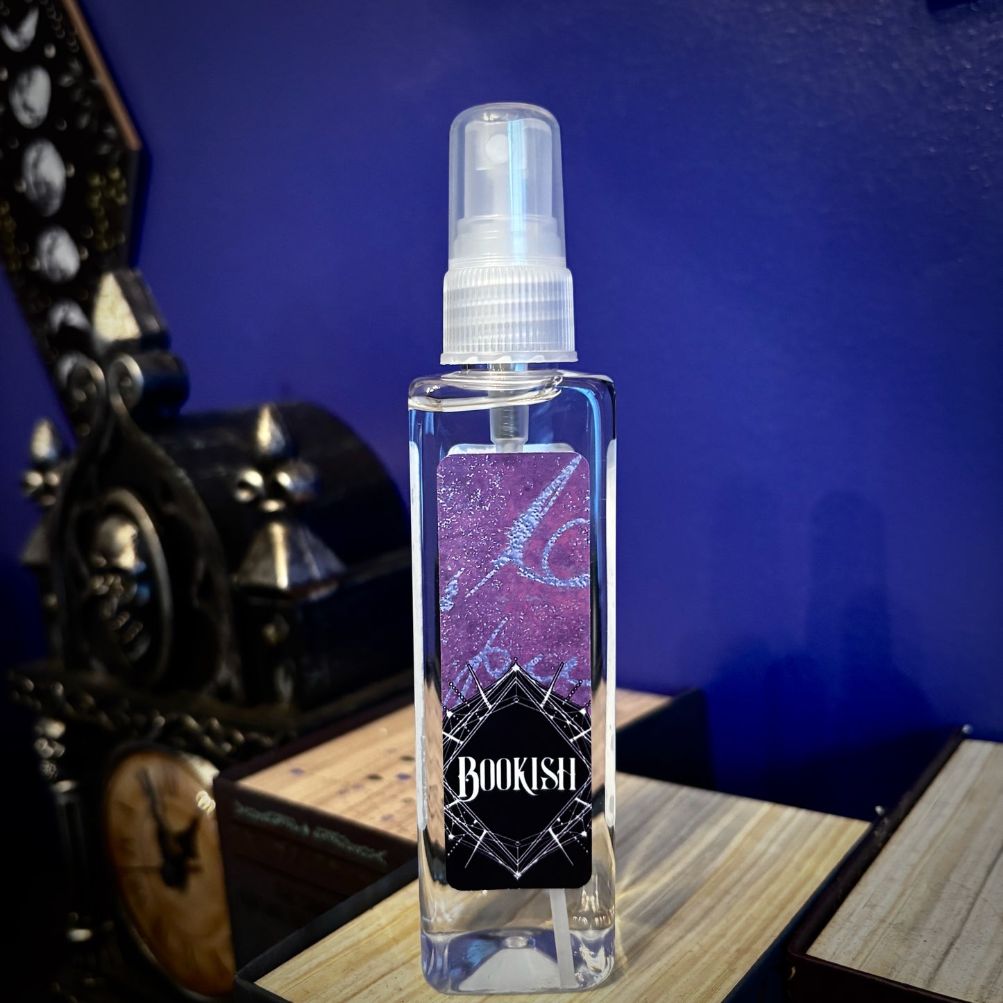 Bookish Spray, Apple Black Tea