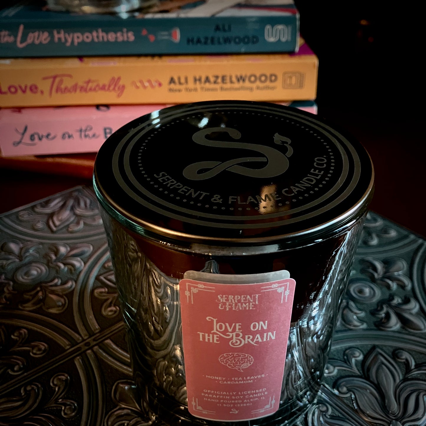 Love on the Brain, Tea Leaves Honey