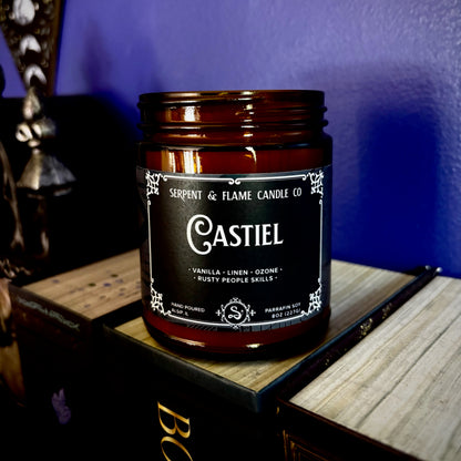 Castiel Candle, Vanilla Linen Ozone