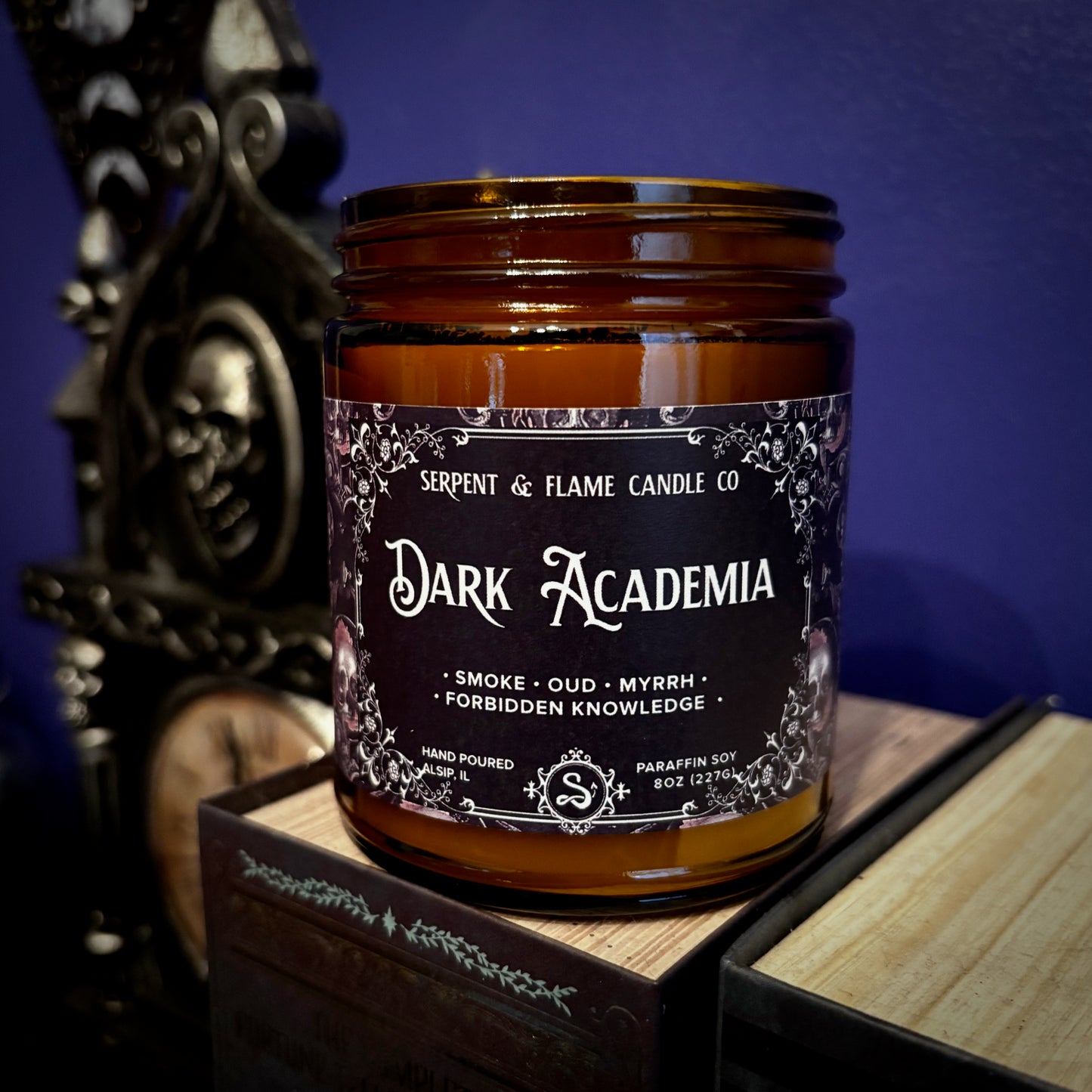Dark Academia, Smoked Oud